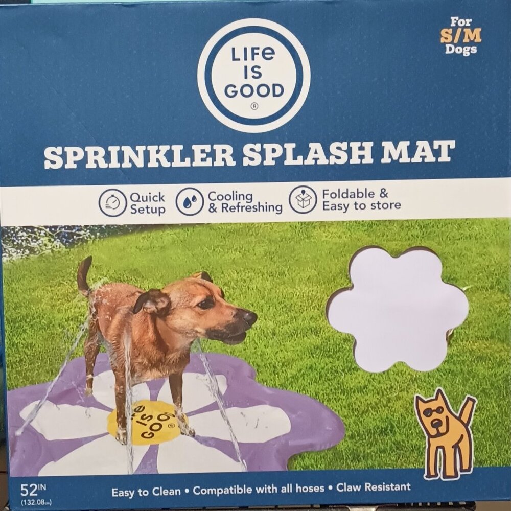 NWT & HTF ~ Life Is Good Daisy Sprinkler Splash Mat 52” for S/M Dogs